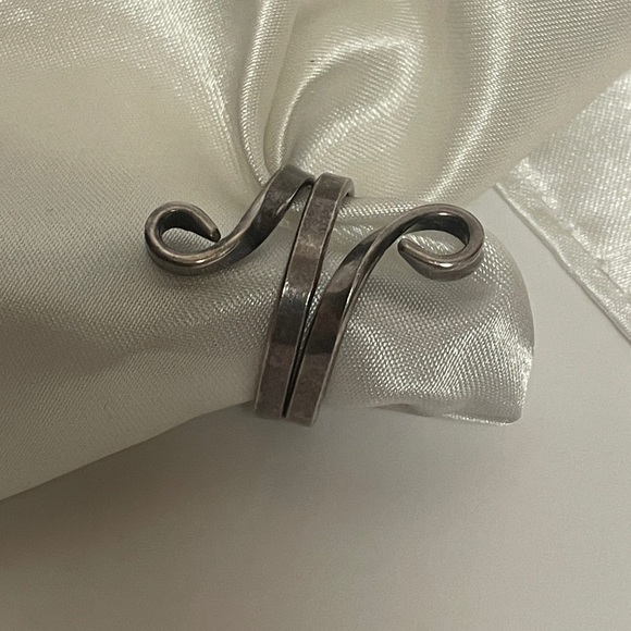 Vtg. Sterling Stuart Nye Ring - Picture 1 of 11